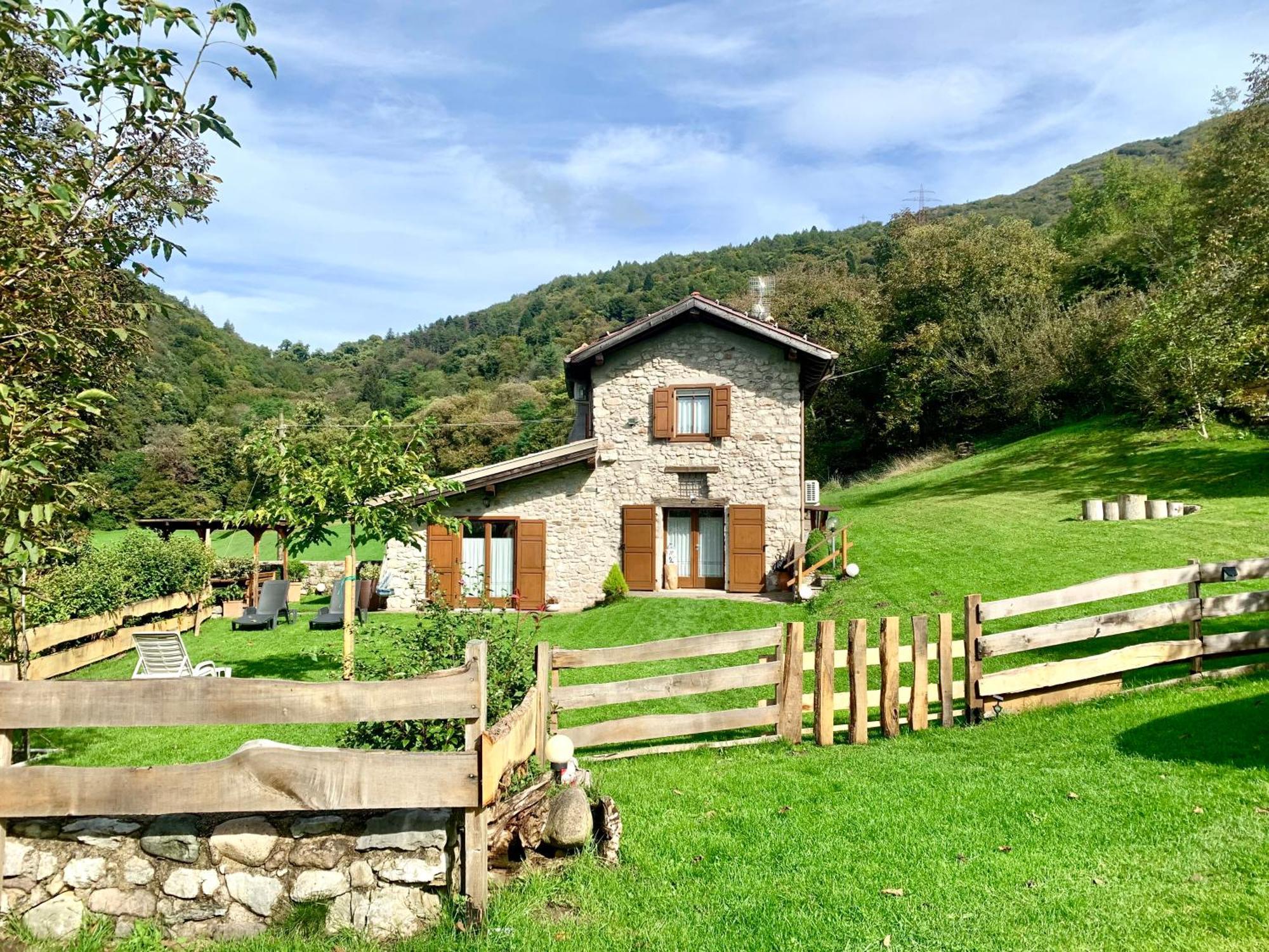Willa Casa Al Castagneto Ceniga Zewnętrze zdjęcie